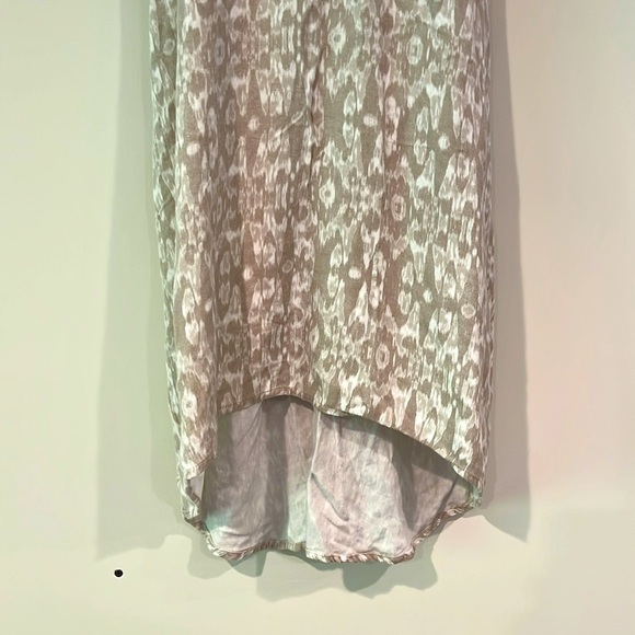 FREEDOM TRAIL KYODAN Viscose Racerback High Low Midi Dress Textured Cream Small - Picture 2 of 8